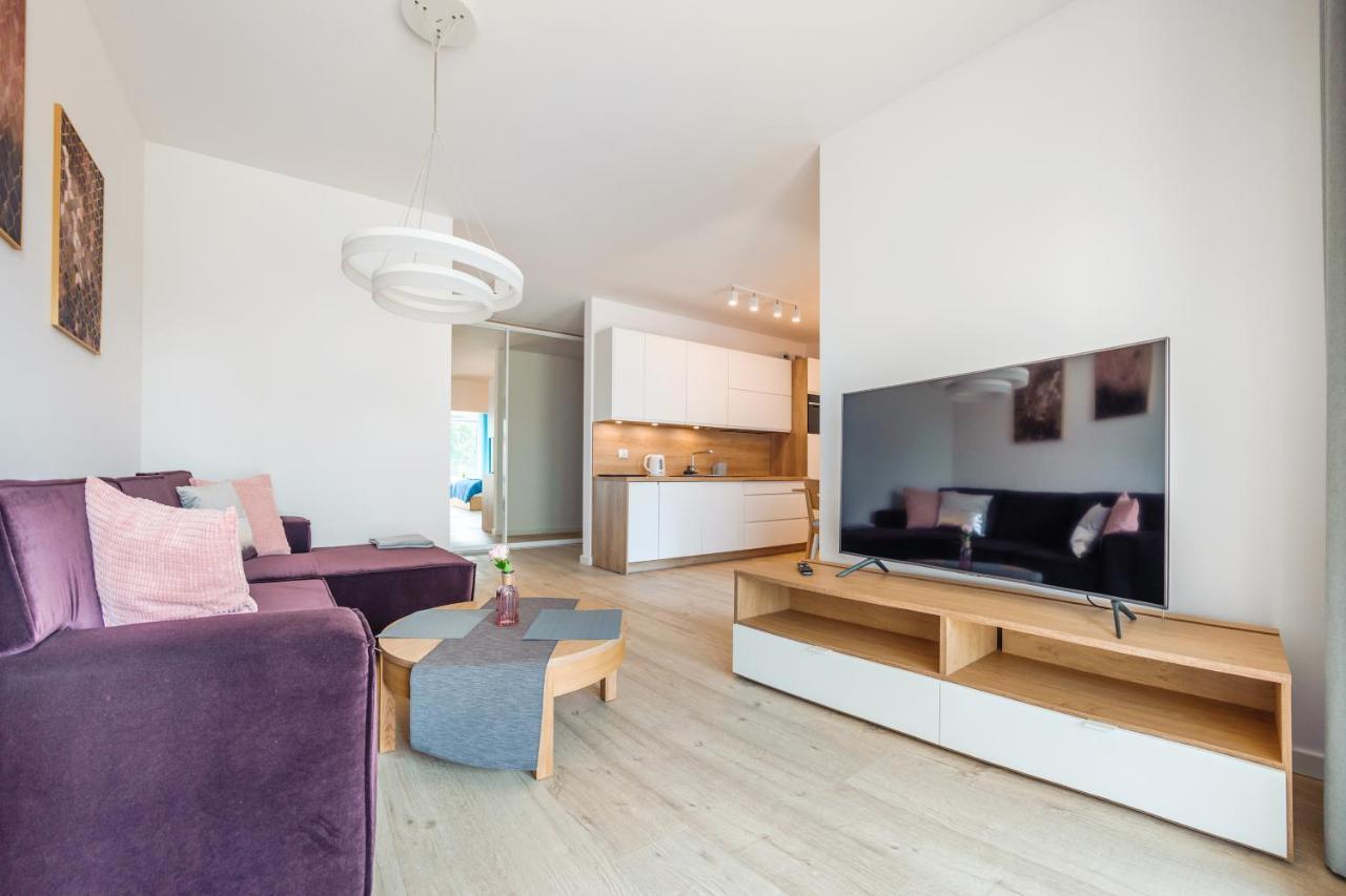 Apartamenty Sun & Snow Nadmorskie Tarasy Z Basenem Kołobrzeg Εξωτερικό φωτογραφία