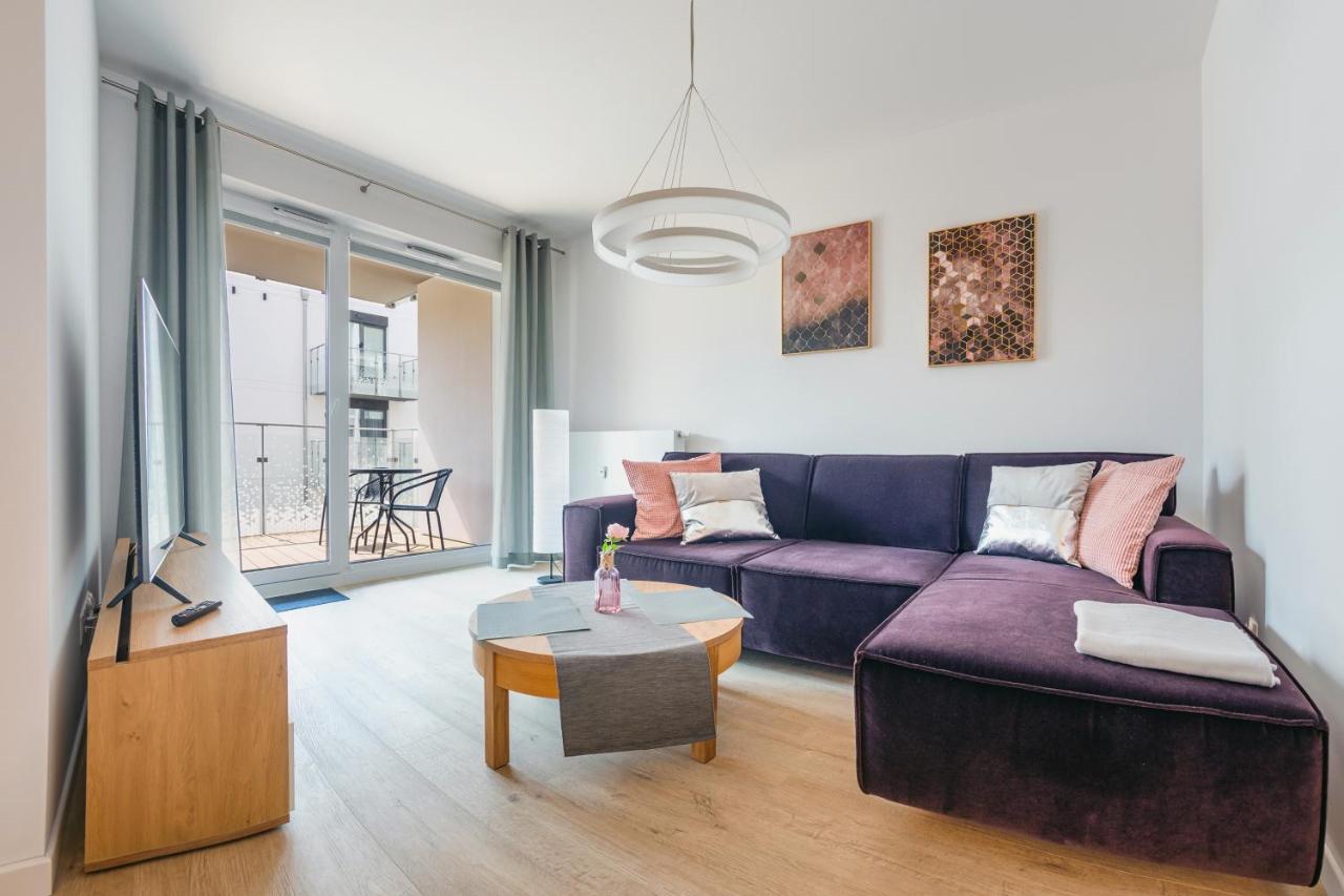 Apartamenty Sun & Snow Nadmorskie Tarasy Z Basenem Kołobrzeg Εξωτερικό φωτογραφία