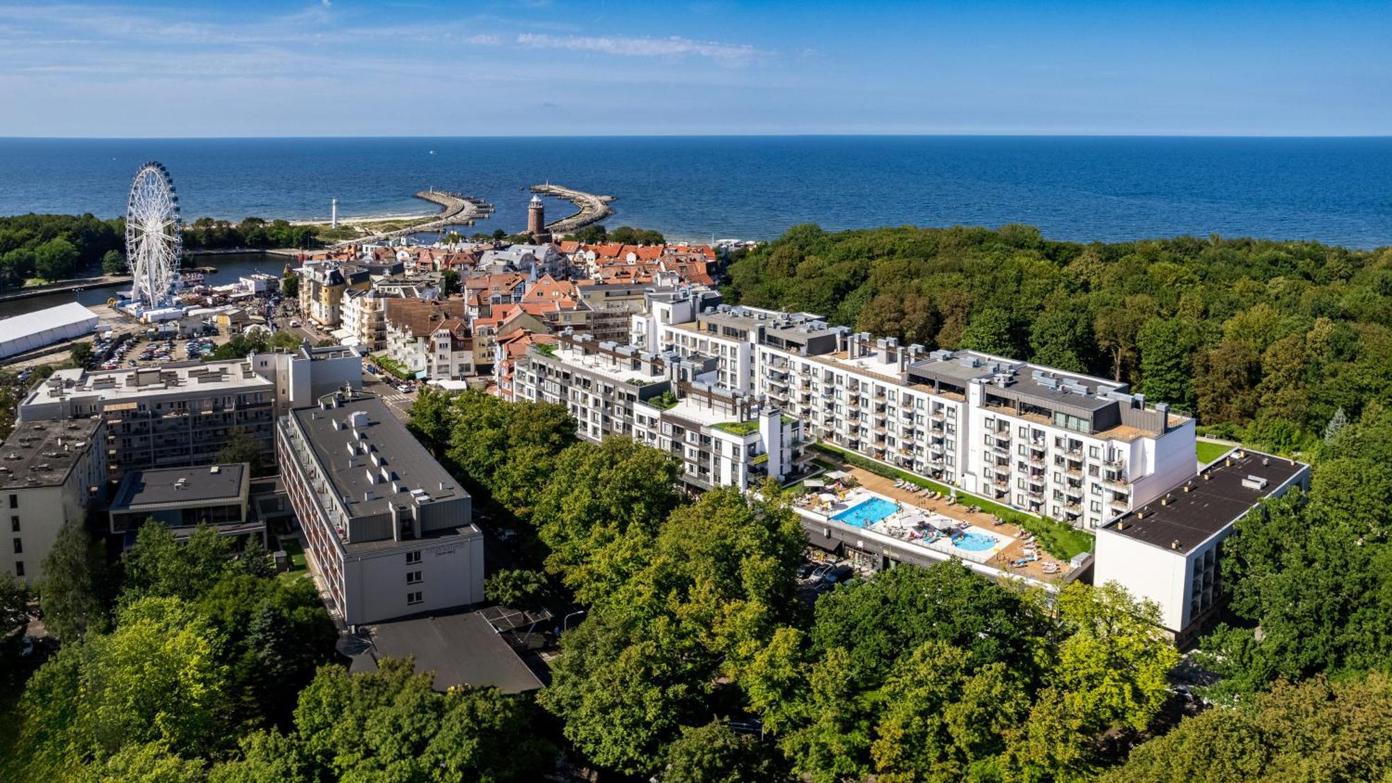 Apartamenty Sun & Snow Nadmorskie Tarasy Z Basenem Kołobrzeg Εξωτερικό φωτογραφία